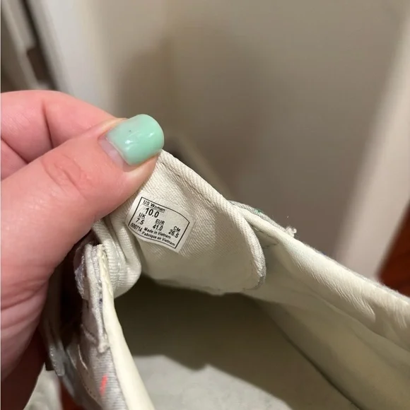 Vans Gray and White Casual Sneakers Women’s size 10 - Picture 2 of 7